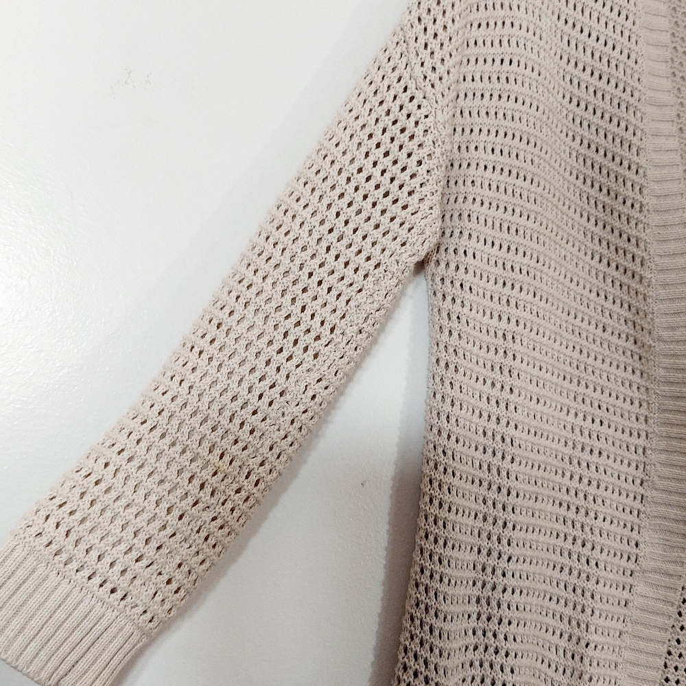 GAP Cardigan Long Sweater with Pockets, Creamy Grey Color, Size Medium - Picture 5 of 11